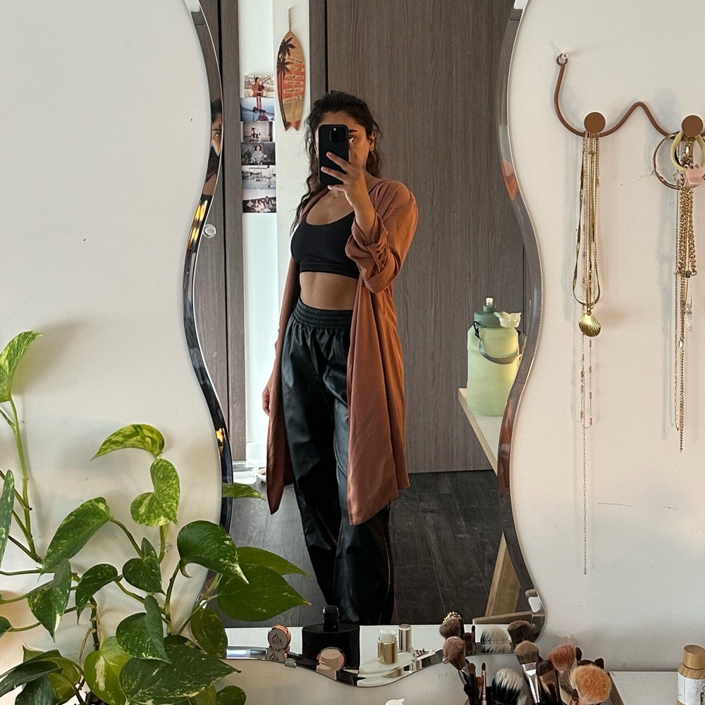 Aritzia Cardigan